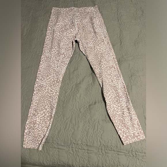 Vuori studio pocket leggings - Picture 4 of 4